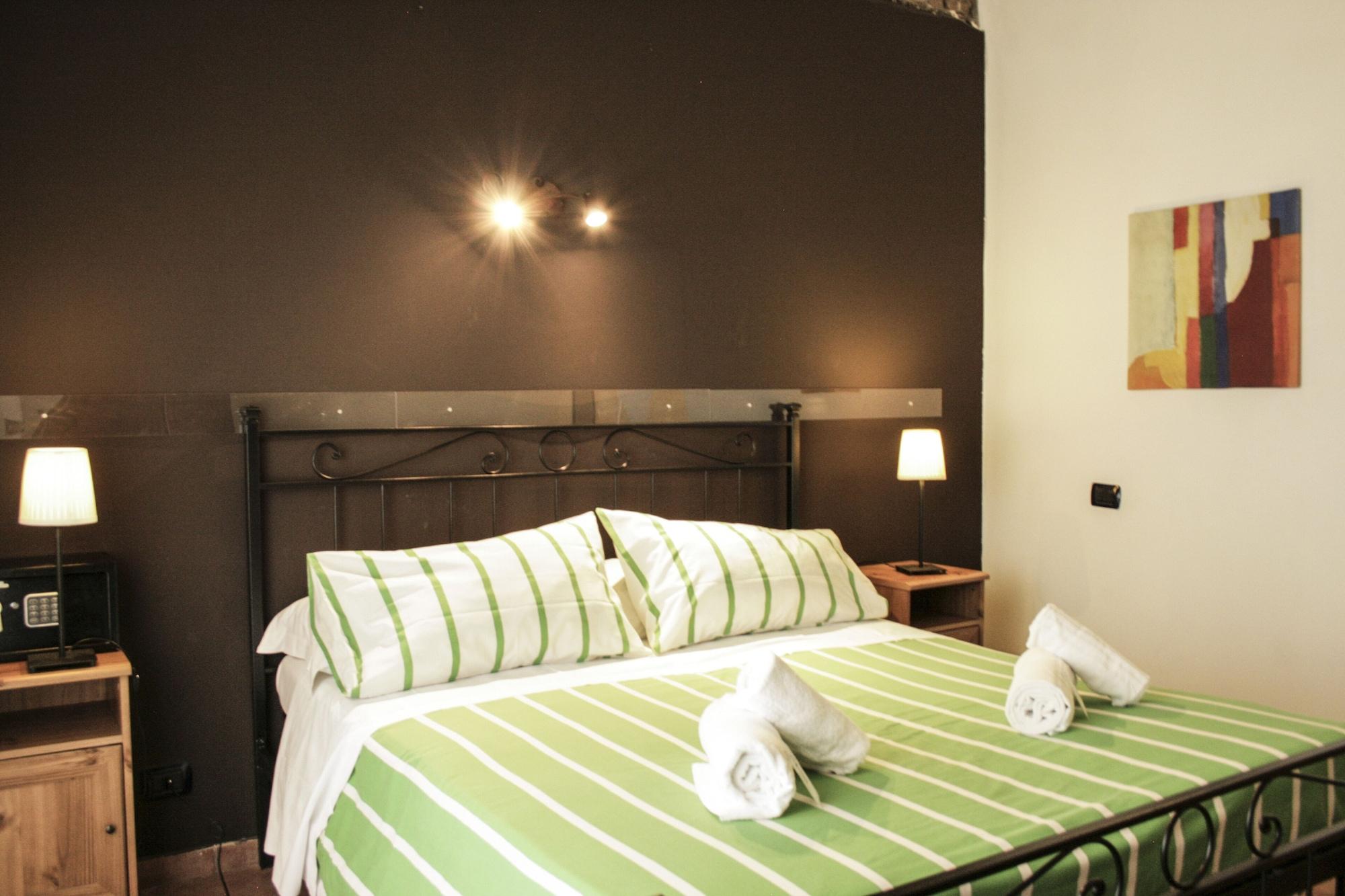 רומא Sixtythree Guesthouse מראה חיצוני תמונה